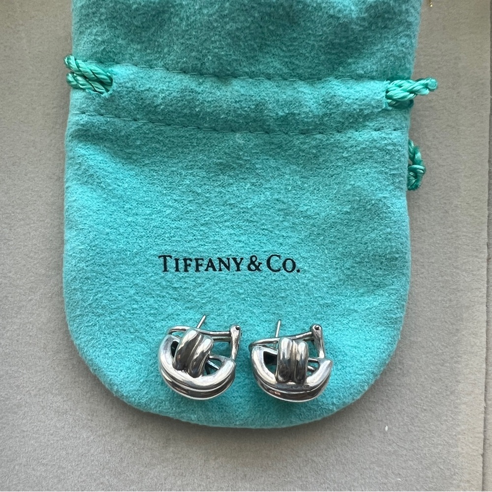 Authentic Tiffany & Co. Silver X Earrings with pouch - Picture 2 of 5